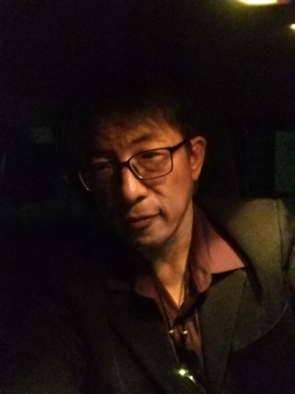 隱姓埋名的第一张照片--嘉义上门女婿服务网